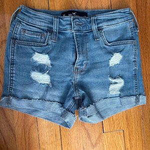 Hollister Medium Wash Mid-Rise Shorts 3"